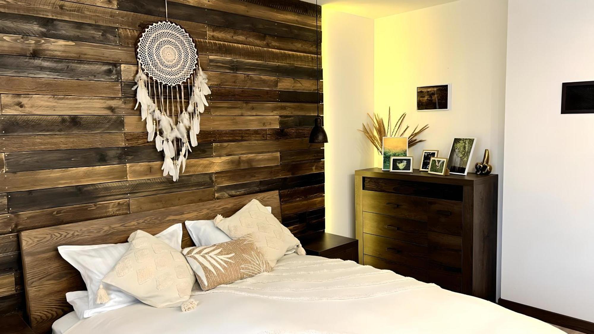 Historic Charm - Cozy Nordic Retreat In Time-Honored Residency Apartment Tallinn Bagian luar foto