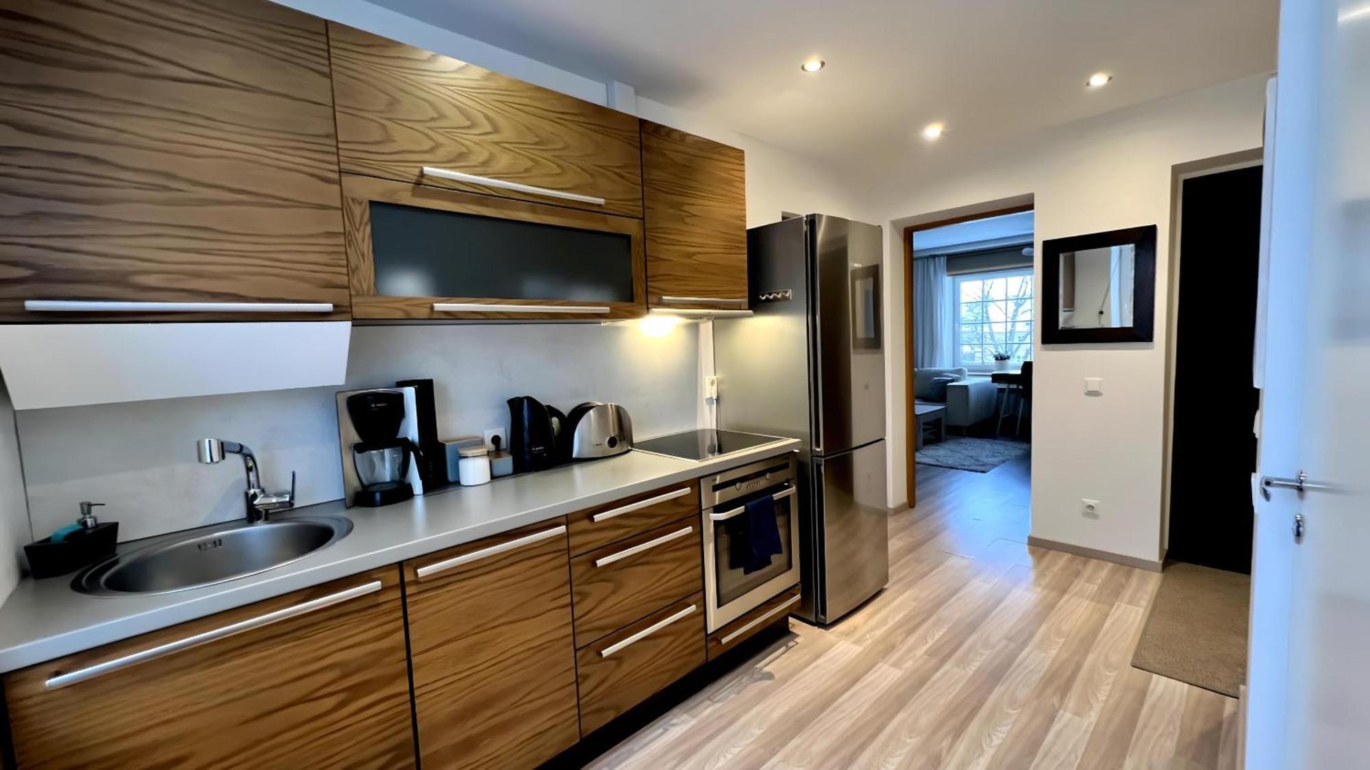 Historic Charm - Cozy Nordic Retreat In Time-Honored Residency Apartment Tallinn Bagian luar foto